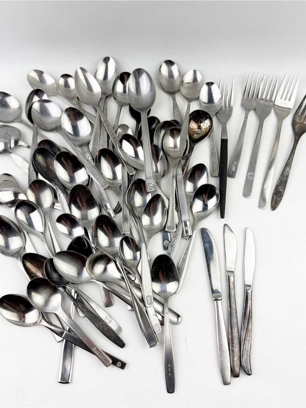 Vintage Airline Silverware 60 pc Lot United Eastern Pan Am TWA Swiss Cacacaca ..